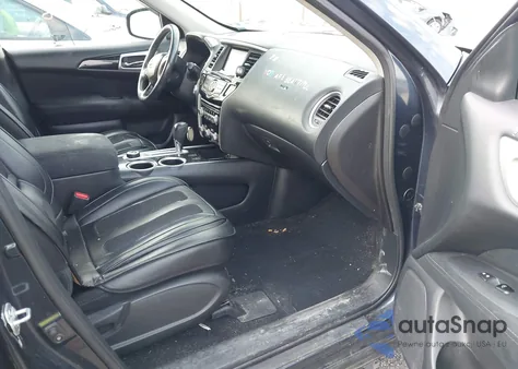 2016 Nissan Pathfinder Sv z USA, uszkodzony, nr VIN 5N1AR2MM4GC668312